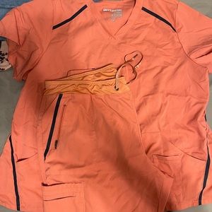 Greys anatomy scrubs